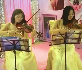 婚庆现场花式提琴助兴表演